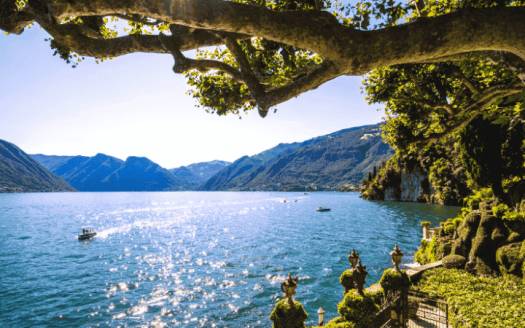 Como