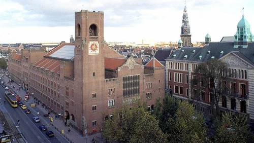RED LIGHT DISTRICT, Surroundings