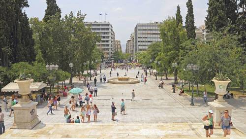 SYNTAGMA SQUARE
