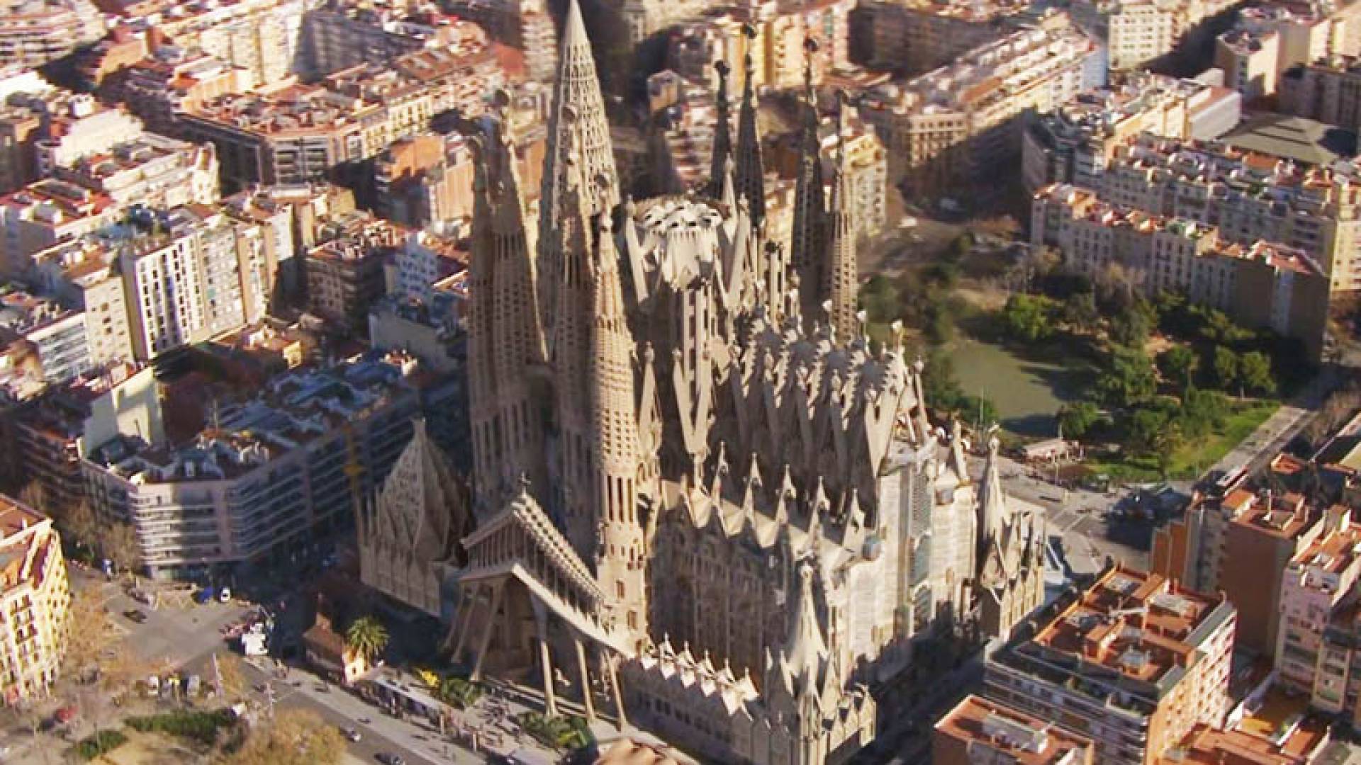 SAGRADA FAMILIA, La Obra De Gaudí
