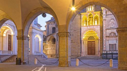 SANTA MARIA MAGGIORE, Square
