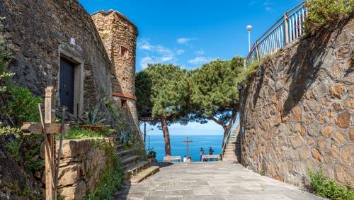 RIOMAGGIORE, Castillo - Ai Voice