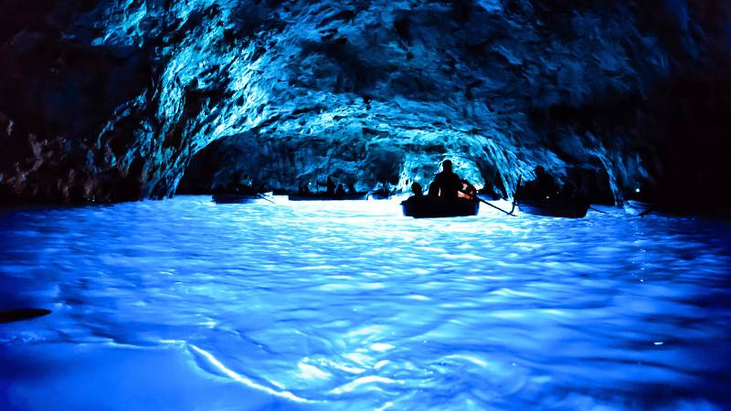 BLAUE GROTTE