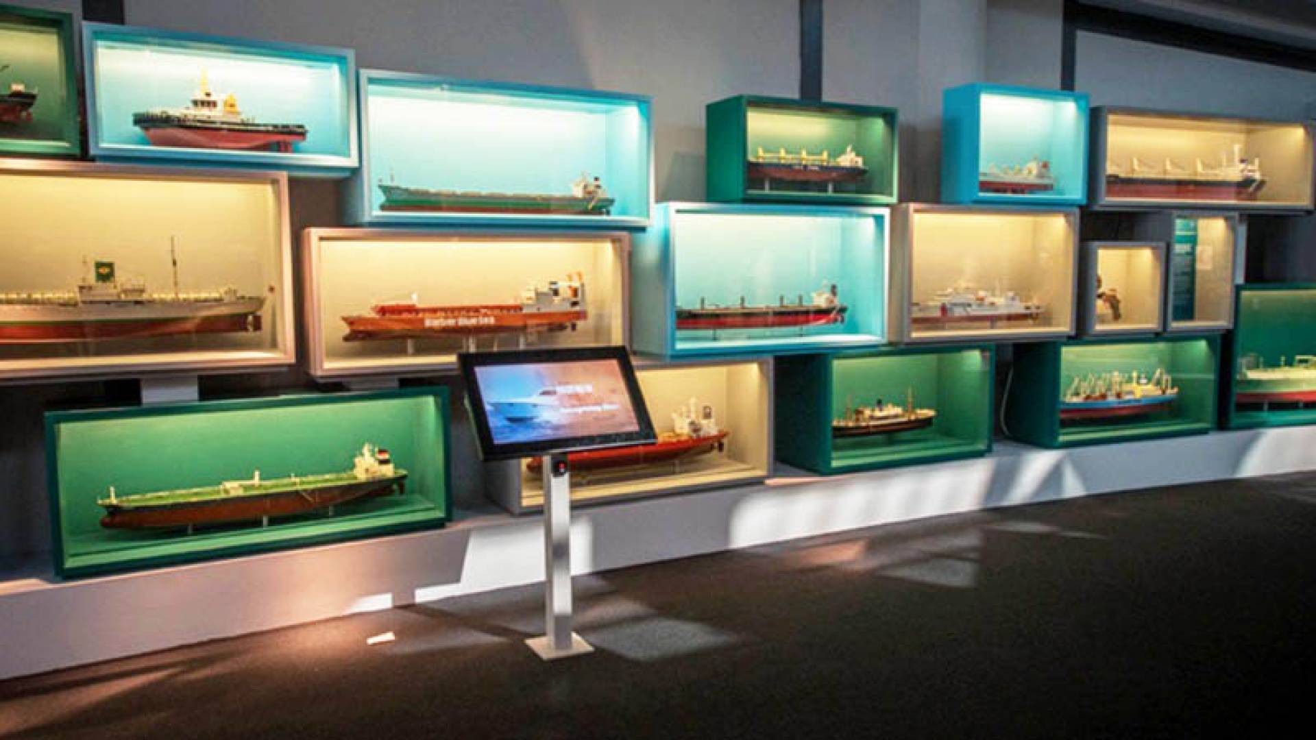 HONG KONG MARITIME MUSEUM, Deck C Sala C1 E C2