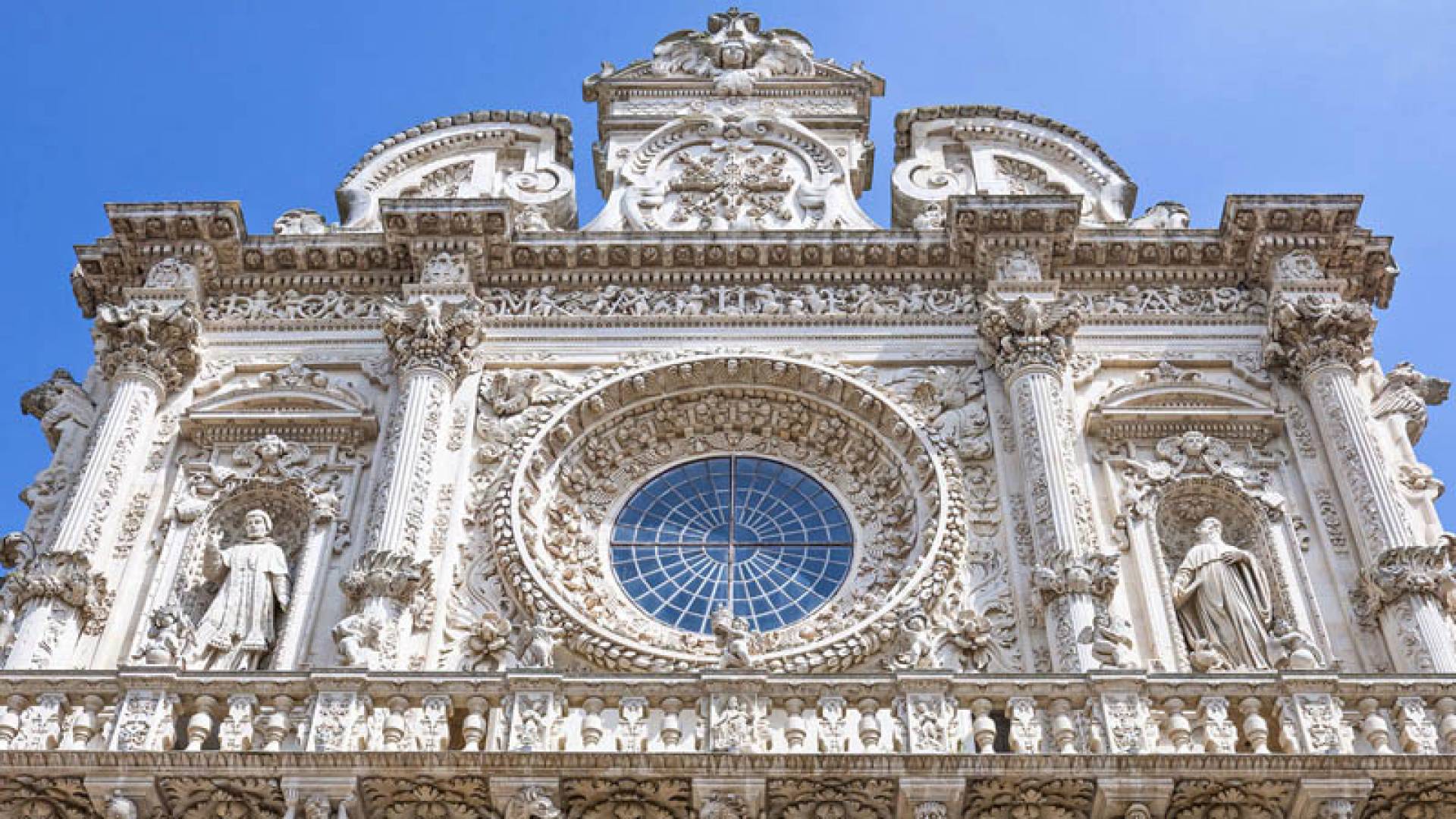 BASILICA DI SANTA CROCE, Esterno