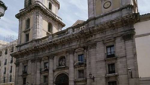 COLEGIATA DE SAN ISIDRO, Exterior