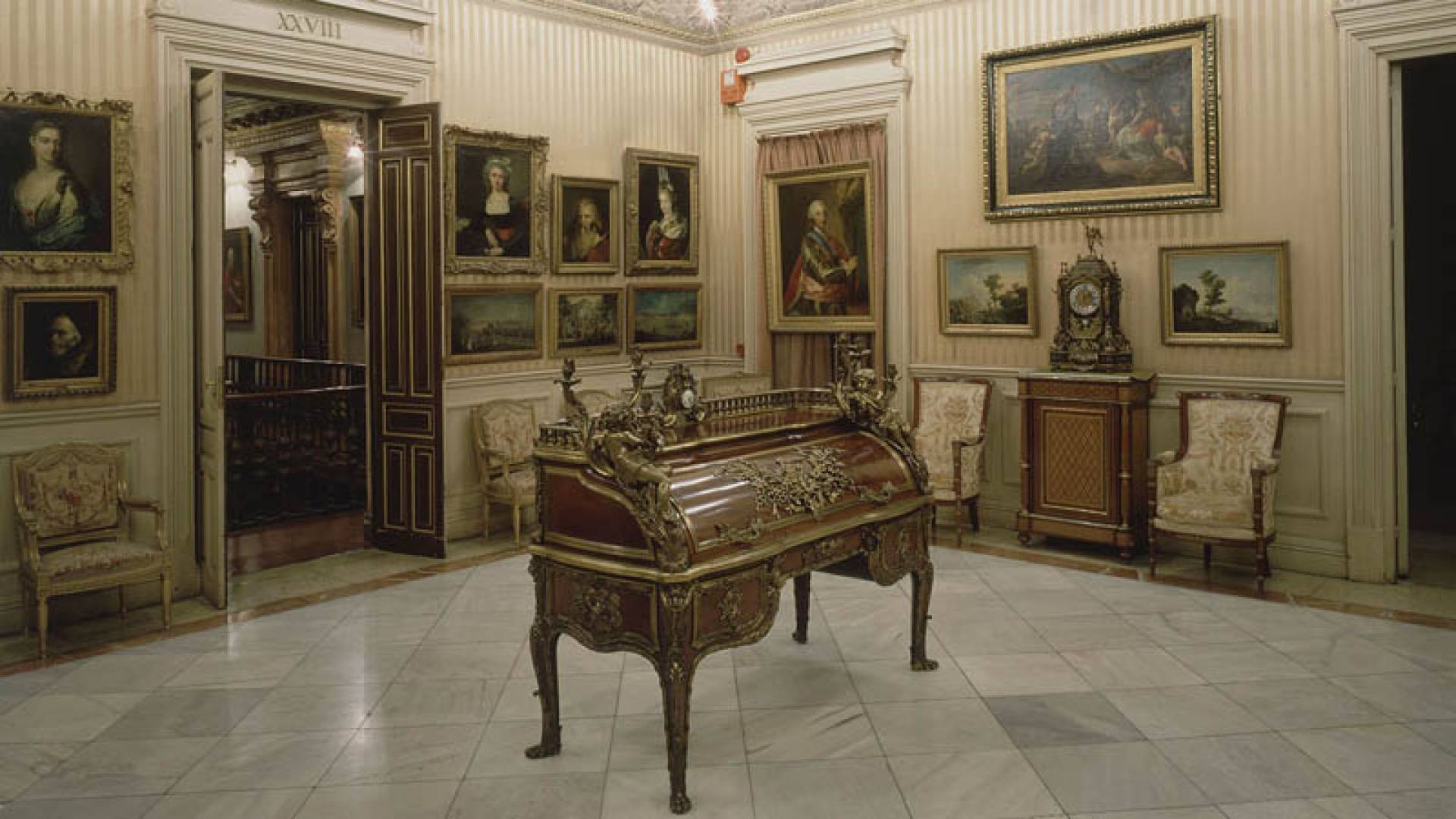 LAZARO GALDIANO MUSEUM, Upper Floors