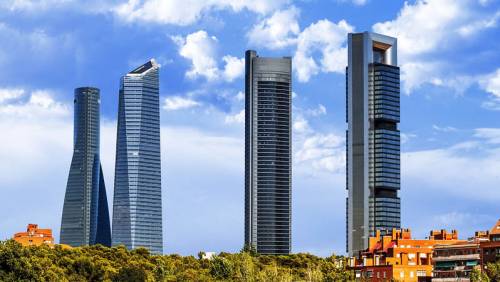 QUARTIERI MODERNI, Cuatro Torres