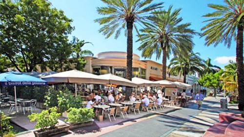 LINCOLN ROAD