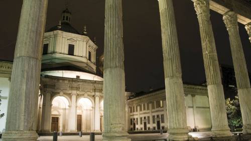 BASILIQUE SAN LORENZO MAGGIORE, Colonnes Et Extérieur