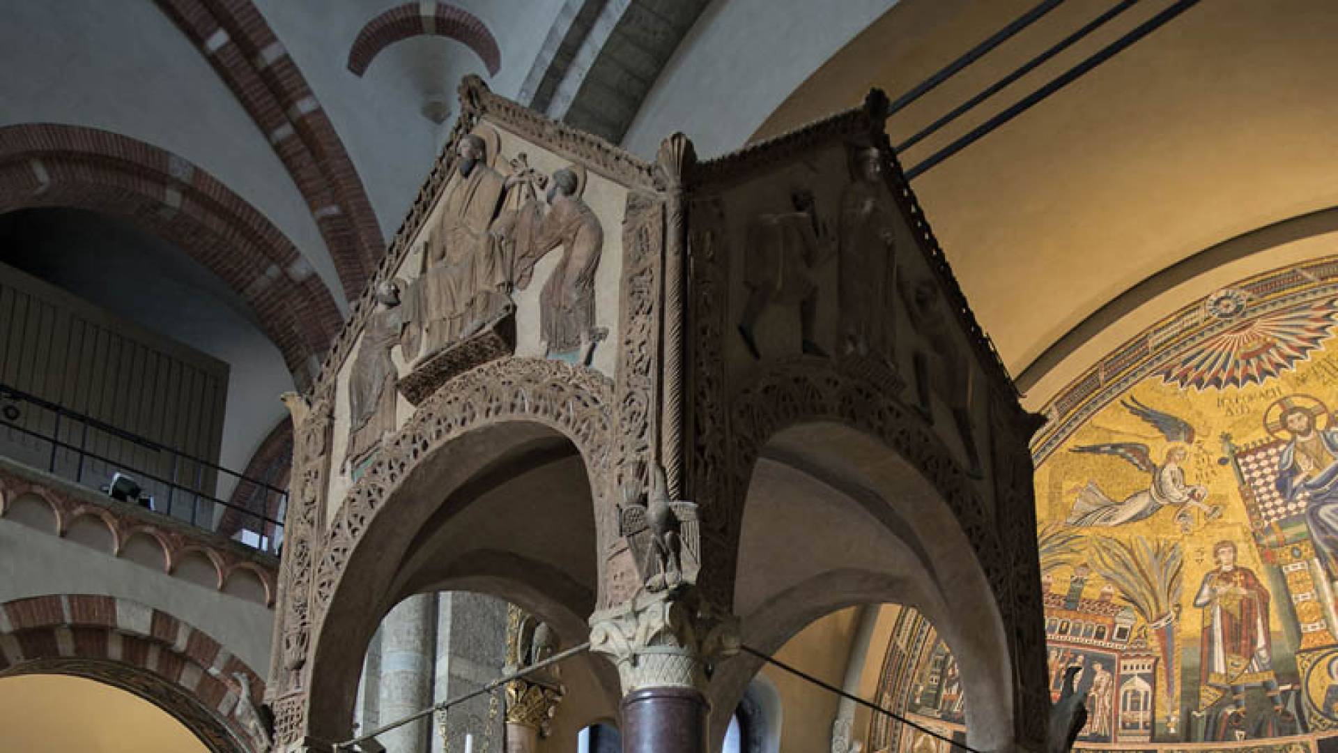 BASÍLICA DE SAN AMBROSIO, Altar De Oro