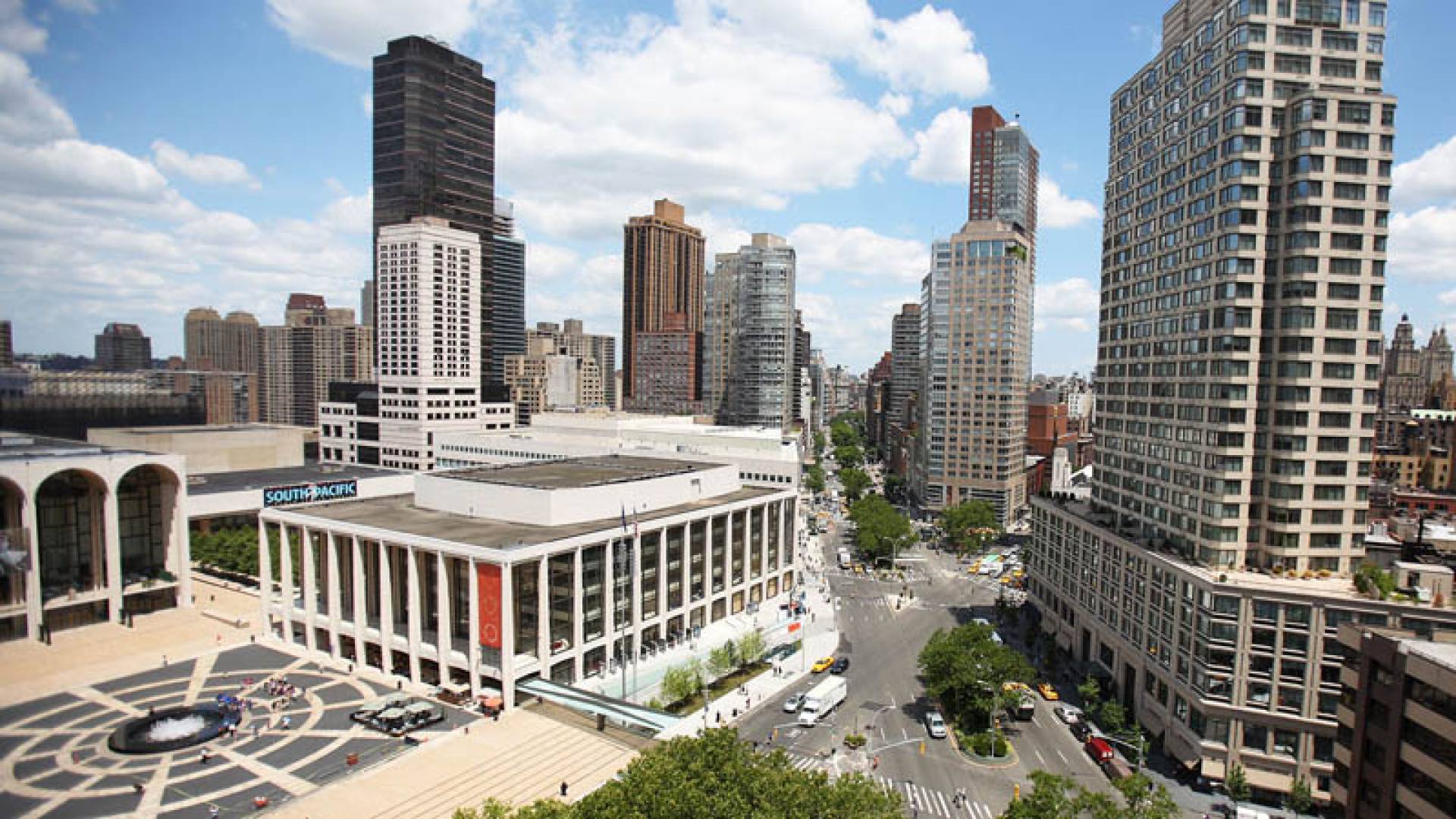 LINCOLN CENTER, Prima Parte