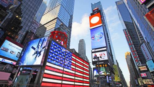 TIMES SQUARE, Première Partie