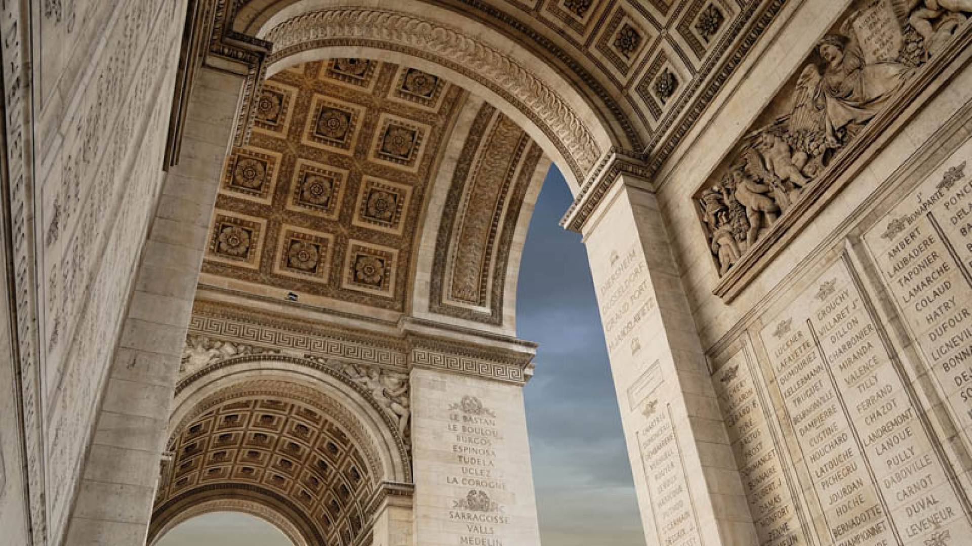 ARC DE TRIOMPHE, Tour