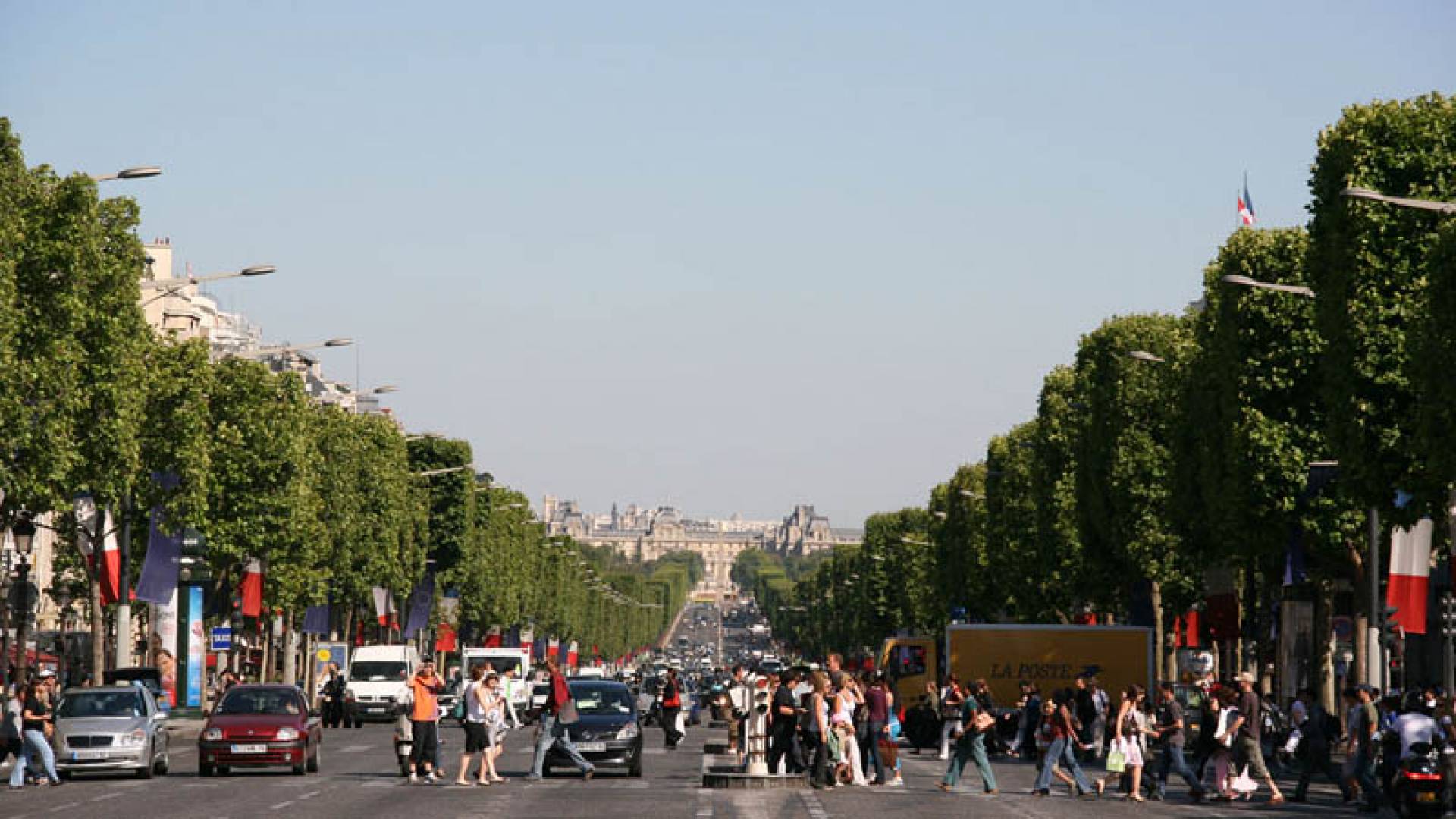 CHAMPS ELYSEES, Primo Tratto