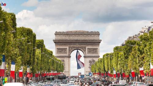 CHAMPS-ÉLYSÉES, Abschluss