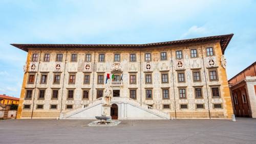 骑士广场, 介绍 - Ai Voice