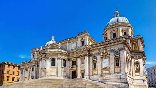 KIRCHE SANKT MARIA MAGGIORE, Geschichte Und Aussenbereich