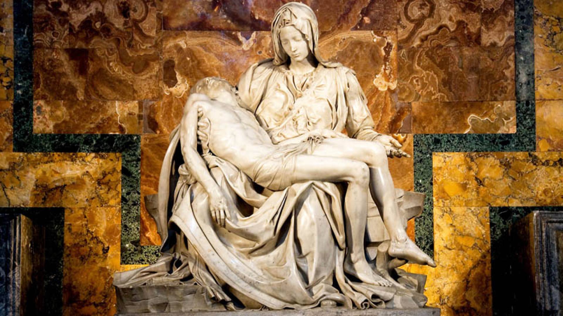 SAINT-PIERRE, Intérieur Et Pietà Michel-Ange