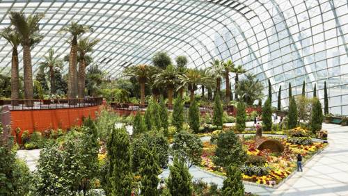 JARDINES DE LA BAHÍA, Interior