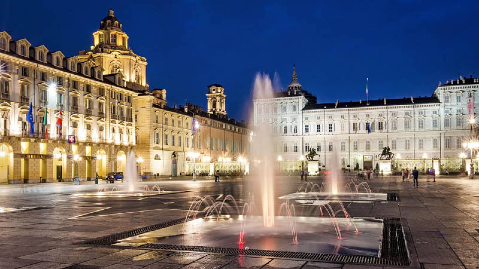 PIAZZA CASTELLO, Introduzione 