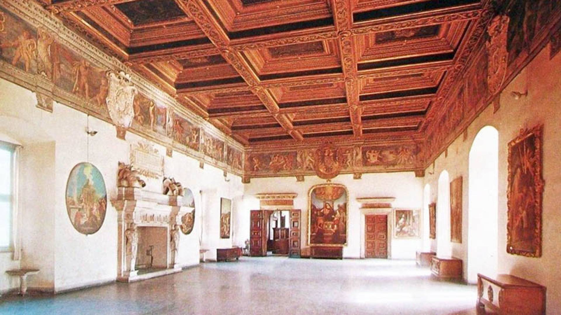 布翁孔西格利奥城堡, 大宫 - 大厅