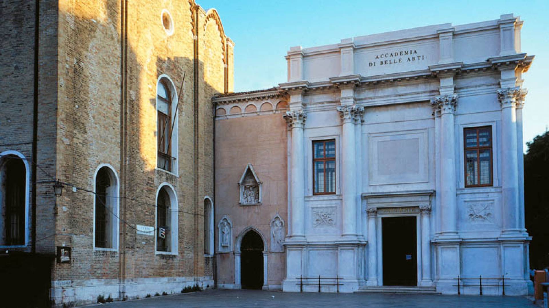 GALLERIE DELL'ACCADEMIA, Scuola Della Carita'