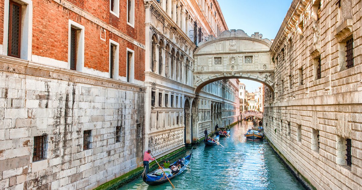 Audioguida PALAZZO DUCALE - Ponte Dei Sospiri - Guida Turistica - TravelMate