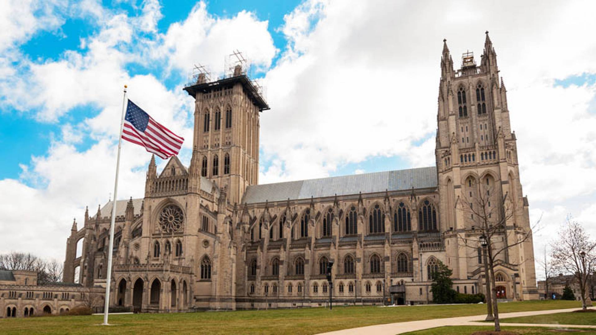 NATIONAL CATHEDRAL, Exterior
